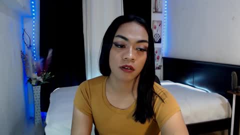 Snapshot of urasian_olivia1 chatting on 16, 2, 2025 Olivia online show from 16, 2, 2025