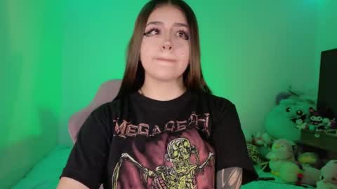 Snapshot of urbaby6irl chatting on 14, 5, 2026 Danielle online show from 14, 5, 2026