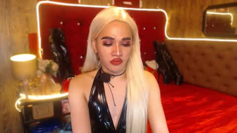 KENDALL online show from 15, 1, 2025