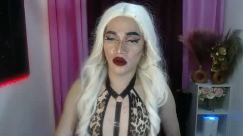 KENDALL online show from 4, 10, 2025