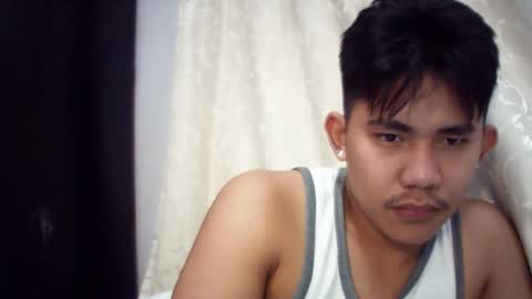Snapshot of urcutie_asianboy chatting on 4, 2, 2026 KEN online show from 4, 2, 2026