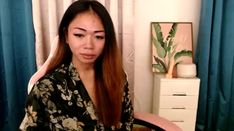 Snapshot of urfantacyjamaica chatting on 7, 2, 2025 ayumi reacher online show from 7, 2, 2025