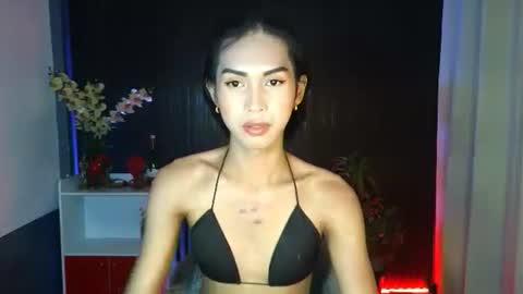 Snapshot of urfavouriteaddiction chatting on 22, 11, 2025 Rianne online show from 22, 11, 2025