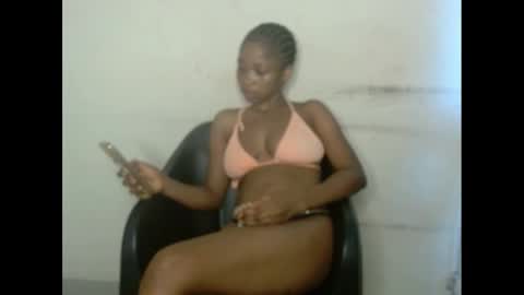 Snapshot of urflirtydoll chatting on 4, 3, 2025 urflirtydoll online show from 4, 3, 2025