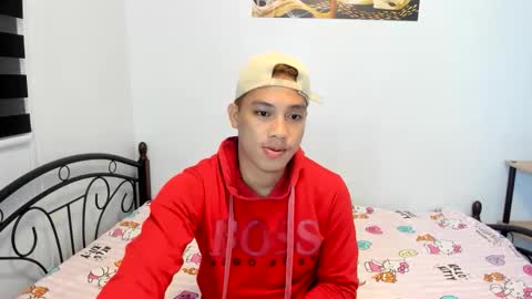 urfucker_vinz online show from 25, 5, 2026