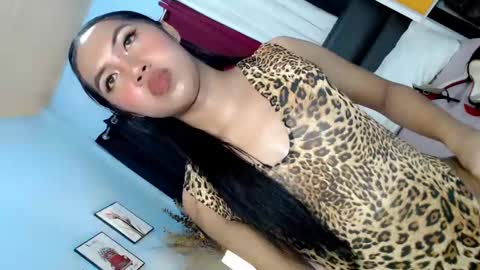 Snapshot of urhot_fcking_zoey chatting on 28, 1, 2025 zoey noir online show from 28, 1, 2025