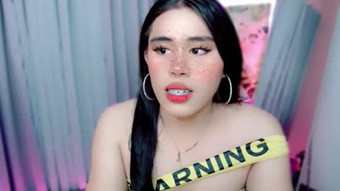 Snapshot of urhotdexie69 chatting on 17, 9, 2025 urhotdexie69 online show from 17, 9, 2025