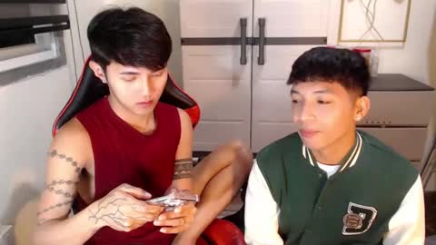 Snapshot of urhotethanxx chatting on 5, 5, 2026 Ethan online show from 5, 5, 2026