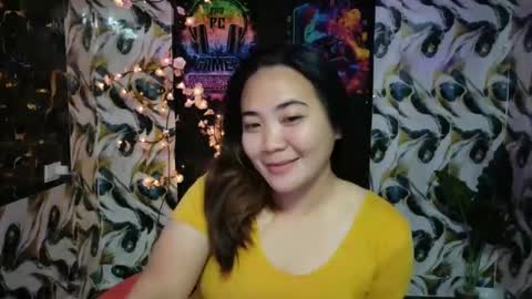 urhotjen online show from 2, 3, 2026