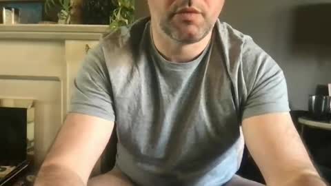 Hung Daddy online show from 8, 5, 2026