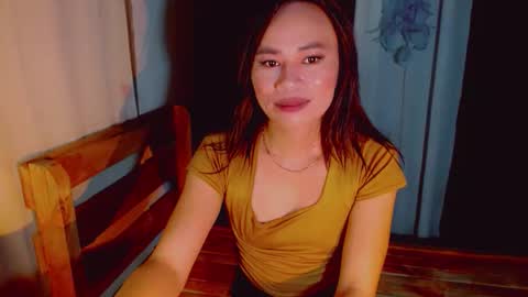 urlovely_che online show from 6, 11, 2025
