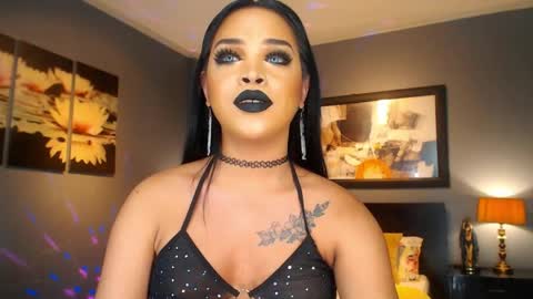 UrMajestyTyra online show from 11, 4, 2026