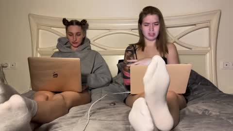 Snapshot of urmissalice chatting on 29, 12, 2024 urmissalice online show from 29, 12, 2024