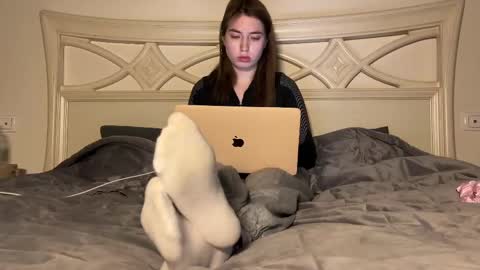 Snapshot of urmissalice chatting on 11, 2, 2025 urmissalice online show from 11, 2, 2025