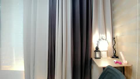 Snapshot of urnaughty_ceciliaxxx chatting on 21, 10, 2025 cecilia online show from 21, 10, 2025