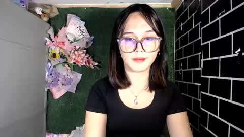 Snapshot of urpinay_pia chatting on 6, 10, 2025 Pia online show from 6, 10, 2025