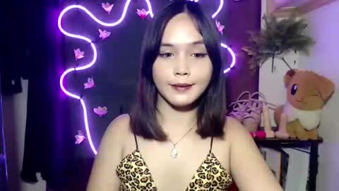 Snapshot of urpinay_pia chatting on 9, 10, 2025 Pia online show from 9, 10, 2025