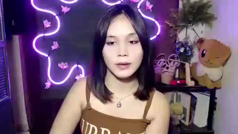 Snapshot of urpinay_pia chatting on 17, 10, 2025 Pia online show from 17, 10, 2025