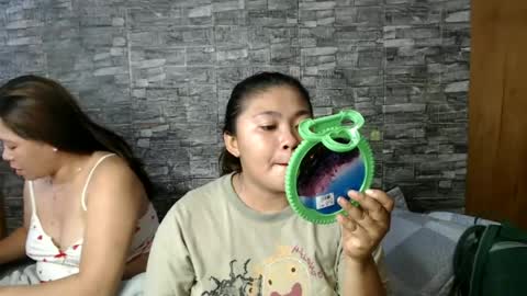 Snapshot of urpinay_singlemother chatting on 21, 6, 2026 urpinay_singlemother online show from 21, 6, 2026