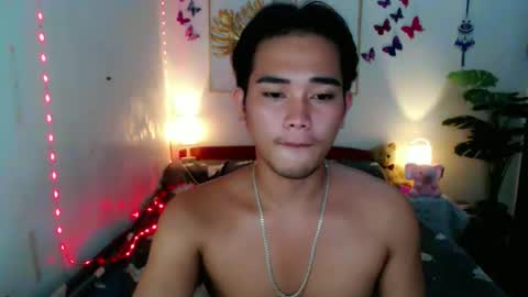Snapshot of urpinoy_cummer chatting on 21, 4, 2026 urpinoy_cummer online show from 21, 4, 2026