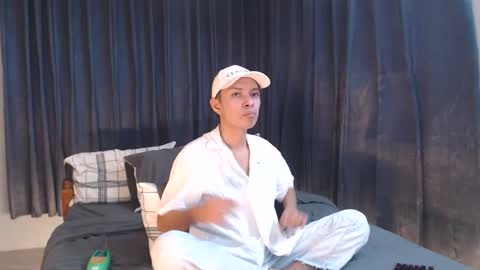 Snapshot of urpinoyasianx chatting on 20, 1, 2025 Mel online show from 20, 1, 2025