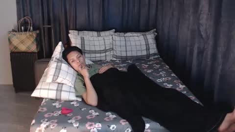 Snapshot of urpinoyasianx chatting on 30, 1, 2025 Mel online show from 30, 1, 2025