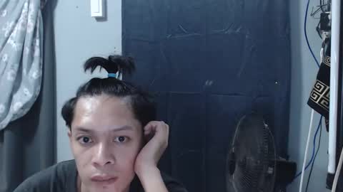 Snapshot of urpinoyasianx chatting on 13, 2, 2025 Mel online show from 13, 2, 2025