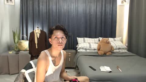 Snapshot of urpinoyasianx chatting on 19, 2, 2025 Mel online show from 19, 2, 2025