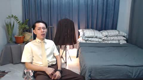 Snapshot of urpinoyasianx chatting on 24, 2, 2025 Mel online show from 24, 2, 2025