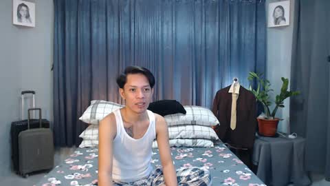 Snapshot of urpinoyasianx chatting on 26, 2, 2025 Mel online show from 26, 2, 2025