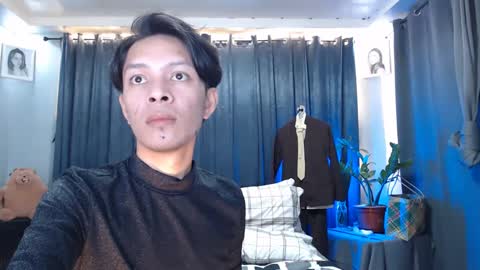 Snapshot of urpinoyasianx chatting on 28, 2, 2025 Mel online show from 28, 2, 2025