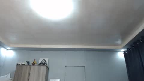 Snapshot of urpinoyasianx chatting on 2, 10, 2025 Mel online show from 2, 10, 2025