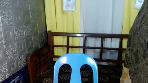 urpretty_girl online show from 7, 1, 2026