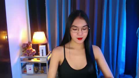 Snapshot of urpretty_nix chatting on 5, 12, 2025 Nix online show from 5, 12, 2025