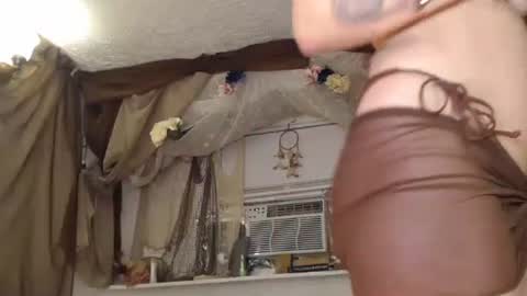 Snapshot of ursecretaddiction chatting on 4, 10, 2025 Maxi Mills . My Orgasm is in your hands Private is Open online show from 4, 10, 2025