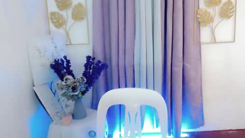 Snapshot of urseductive_llanaxx chatting on 10, 11, 2025 JUST CALL ME LLANA online show from 10, 11, 2025