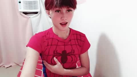 Snapshot of ursweetgirlsammy19 chatting on 13, 10, 2025 sammy the nughty girl who can make you happy online show from 13, 10, 2025