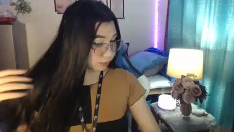 Snapshot of urwetasianprincessxx chatting on 4, 12, 2024 Ashley Kate Mateo Gray online show from 4, 12, 2024