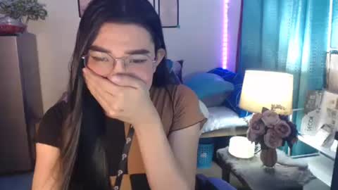 Snapshot of urwetasianprincessxx chatting on 10, 12, 2024 Ashley Kate Mateo Gray online show from 10, 12, 2024