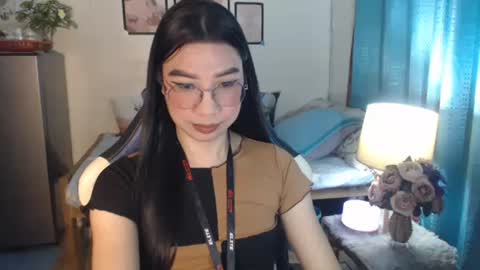 Snapshot of urwetasianprincessxx chatting on 12, 2, 2025 Ashley Kate Mateo Gray online show from 12, 2, 2025
