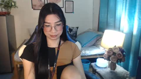 Snapshot of urwetasianprincessxx chatting on 12, 2, 2025 Ashley Kate Mateo Gray online show from 12, 2, 2025