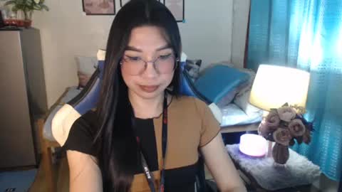 Snapshot of urwetasianprincessxx chatting on 20, 2, 2025 Ashley Kate Mateo Gray online show from 20, 2, 2025