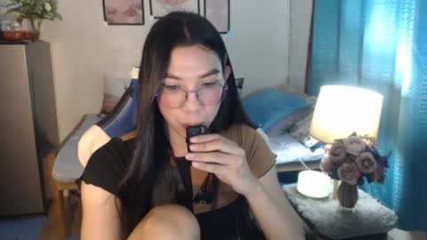 Snapshot of urwetasianprincessxx chatting on 27, 2, 2025 Ashley Kate Mateo Gray online show from 27, 2, 2025