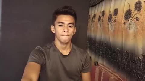 urwild_fuckerxx online show from 14, 3, 2026