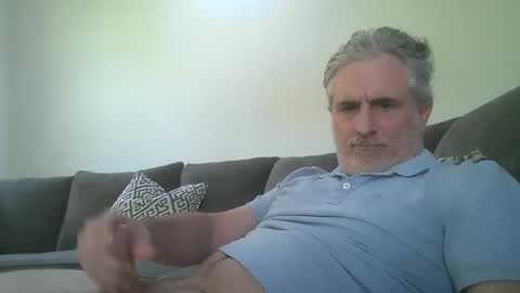 Snapshot of usainparis chatting on 22, 9, 2025 usainparis online show from 22, 9, 2025