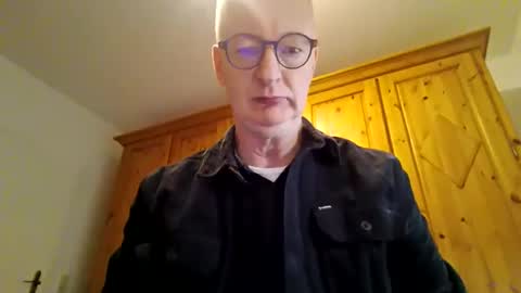 Snapshot of use2020 chatting on 5, 3, 2026 use2020 online show from 5, 3, 2026