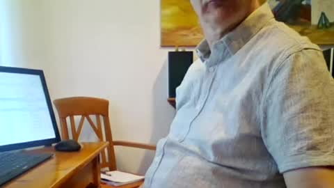 Snapshot of use2020 chatting on 30, 7, 2026 use2020 online show from 30, 7, 2026
