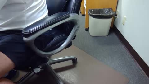 useemie online show from 13, 1, 2026