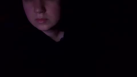 Snapshot of usefulhole chatting on 13, 11, 2025 usefulhole online show from 13, 11, 2025