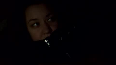 Snapshot of usefulhole chatting on 17, 12, 2025 usefulhole online show from 17, 12, 2025